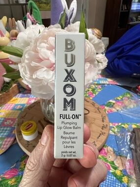 New Buxom Full-On Plumping Lip Glow Balm - cinnamon kiss